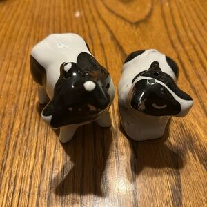 Western cow salt pepper shaker
